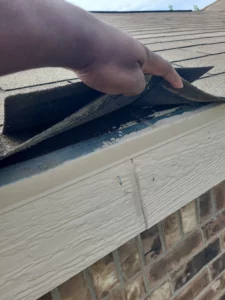 inspection-of-residential-shingle-roof-in-Rainey-Dr -Jarrell-TX-76537-by-Legacy-Roofing-Pros